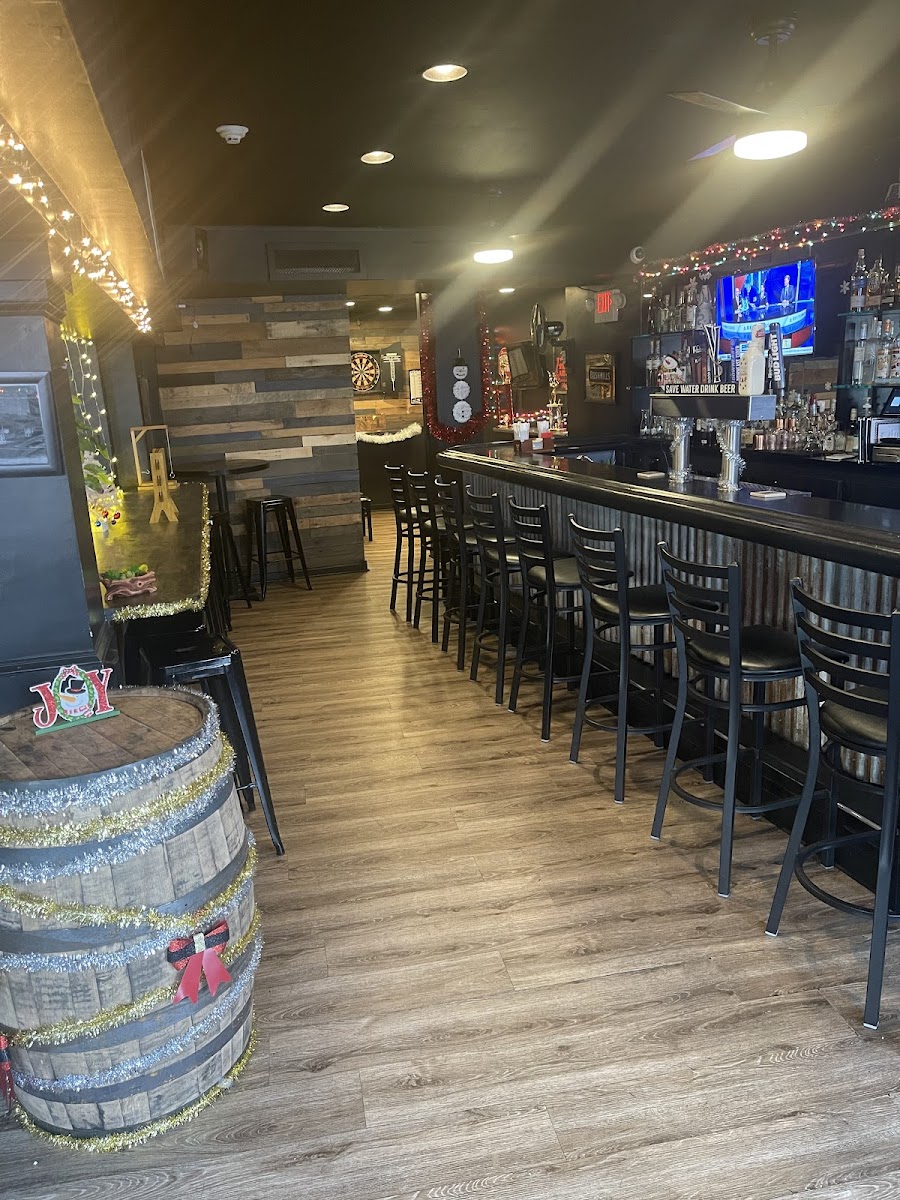 Tuck'd Away Bar & Grill